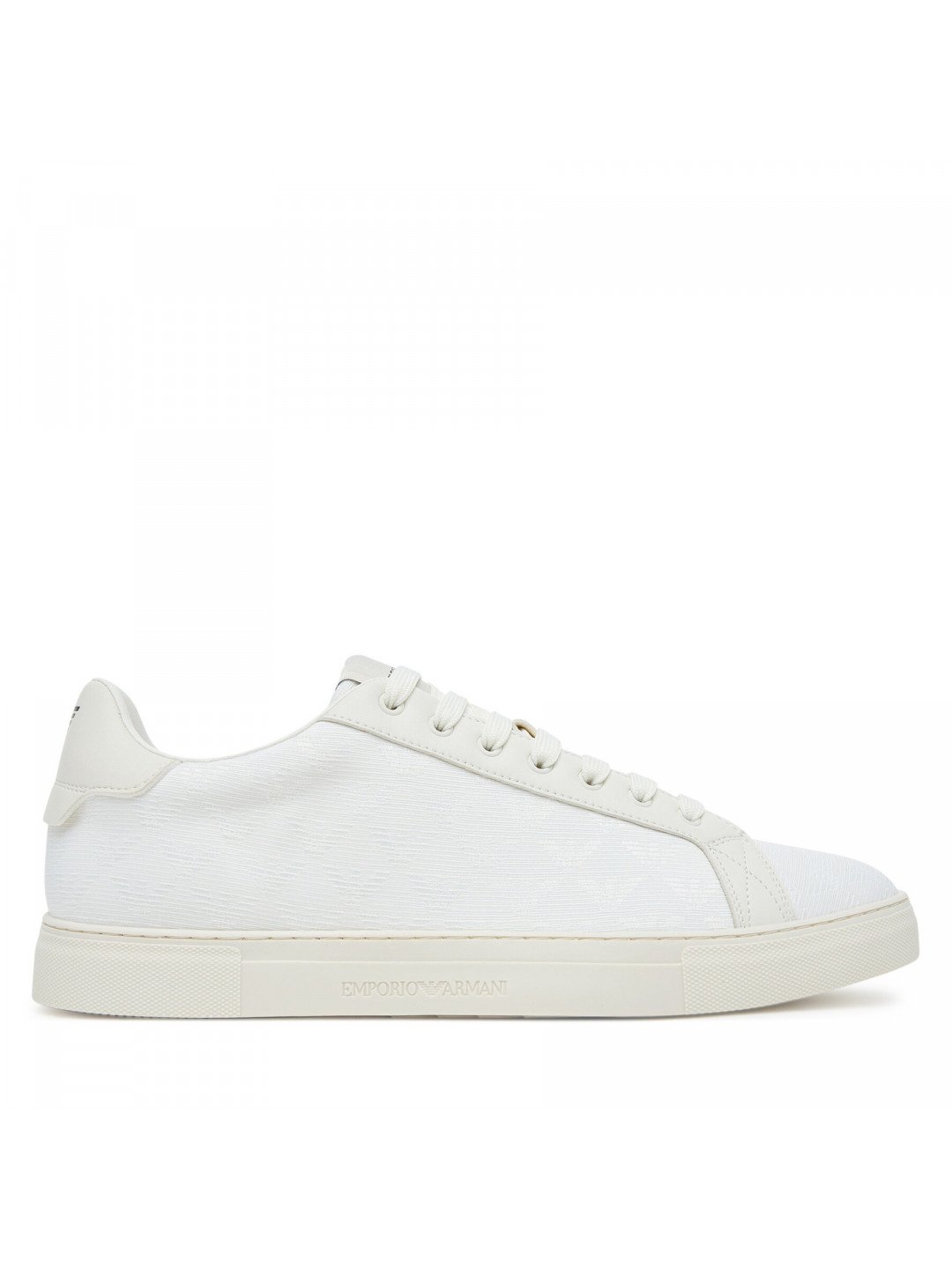Sneakersy Emporio Armani EM003843 AF20003 M0107 Bílá